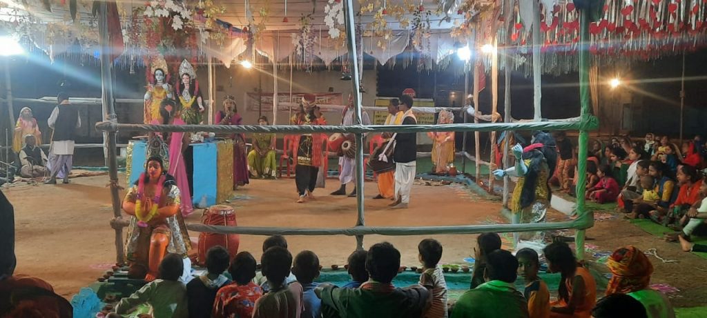 ग्राम नरोतिकापा में ग्राम कल्याण हेतु यज्ञ