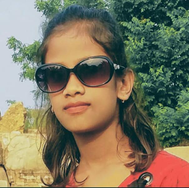 ग्राम मड़ेली के भीखम सिंह ठाकुर के सुपुत्री.कु़ हर्षिता ठाकुर का आवासीय प्रयास विद्यालय रायपुर में चयन हुआ