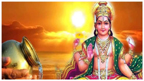 आज खुल जाएगा किस्मत का पिटारा, इन उपायों से खुश होते हैं सूर्य देव