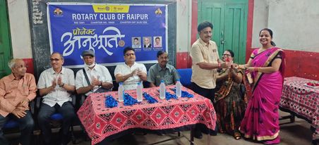 आई कार्ड मिलते ही 170 चेहरों पर आई मुस्कान एक आई कार्ड, खुशियां अपार