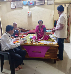 BREAKING NEWS सोशल मीडिया पर पद्म विभूषण तीजन बाई की सेहत खराब होने की सूचना… मुख्यमंत्री के निर्देश पर तत्काल डॉक्टरों की टीम तीजन बाई के घर पहुंची…