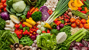 सर्दी में कच्ची खाइए ये 4 सब्जी… फिर कभी नहीं होगा खांसी जुकाम… नहीं पड़ेंगे बीमार