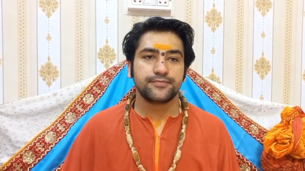 भाई की गुंडागर्दी पर बोले धीरेन्द्र शास्त्री, कहा – हम कानून के साथ, कठोर कार्रवाई करें