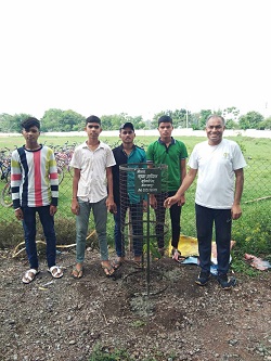 छ.ग.पर्यावरण मित्र समिति व सुयश हास्पीटल रायपुर के सहयोग से सेजेश अमलेशवर मे हुआ पौधारोपण