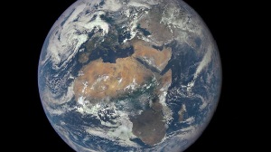 BIG BREAKING वैज्ञानिकों ने जारी की चेतावनी- जल्द ही धरती पर आने वाला है एक बड़ा सौर तूफान…