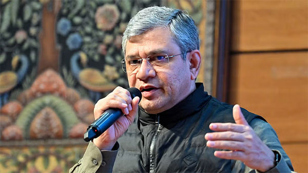 विश्व की सबसे लंबी-शक्तिशाली होगी भारत की पहली हाइड्रोजन ट्रेन : वैष्णव