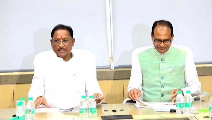 केंद्रीय मंत्री शिवराज सिंह चौहान और मुख्यमंत्री साय मंत्रालय में लें रहे मीटिंग