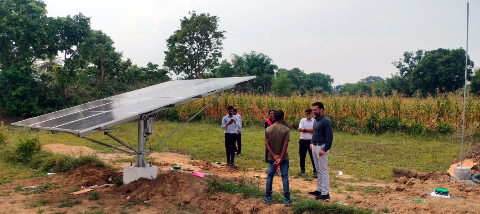 सुशासन तिहार के अंतर्गत क्रेडा सी.ई.ओ. का बस्तर संभागके जिलों में ताबड़तोड़ दौरा, सौर सुजला योजना एवं जल जीवन मिशन अंतर्गत स्थापित किये जा रहे संयंत्रों कीगुणवत्ता का किया परीक्षण “