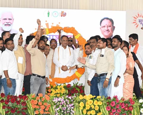 गरीब परिवारों को पक्का मकान देकर प्रधानमंत्री नरेंद्र मोदी के संकल्प को साकार कर रही है छत्तीसगढ़ सरकार: मुख्यमंत्री विष्णु देव साय