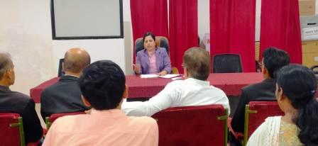 जिला न्यायालय सूरजपुर में हुआ ’’साथी अभियान’’ का आयोजन