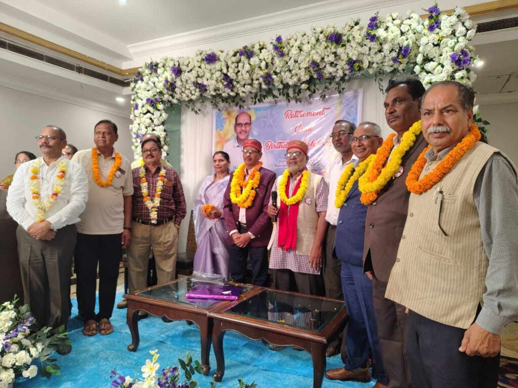 रिटायर कर्मचारी को कभी टायर्ड नहीं होना चाहिए – वीरेन्द्र नामदेव