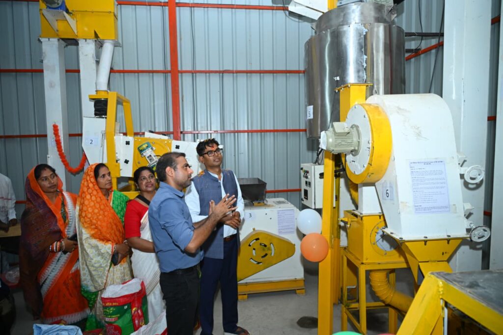 रायगढ़ जिले में महिला स्व सहायता समूहों ने शुरू किया “रेडी-टू-ईट” का उत्पादन