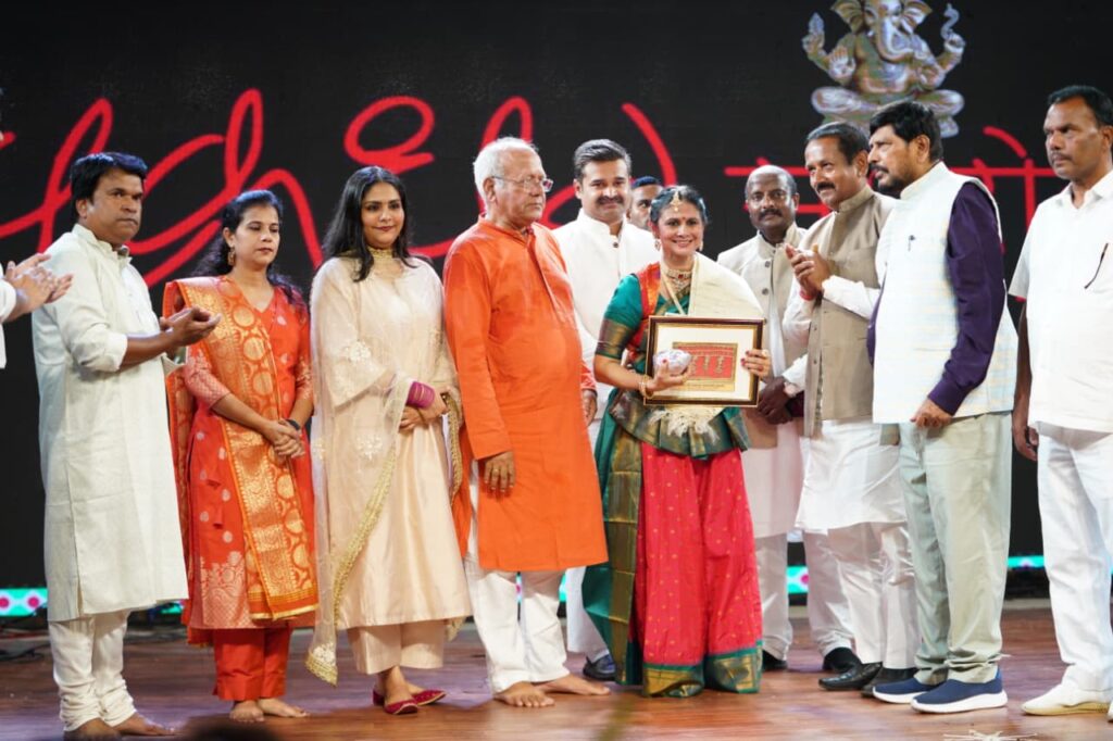 चक्रधर समारोह 2025: आठवें दिन कथक की प्रस्तुतियों ने बाधा समां