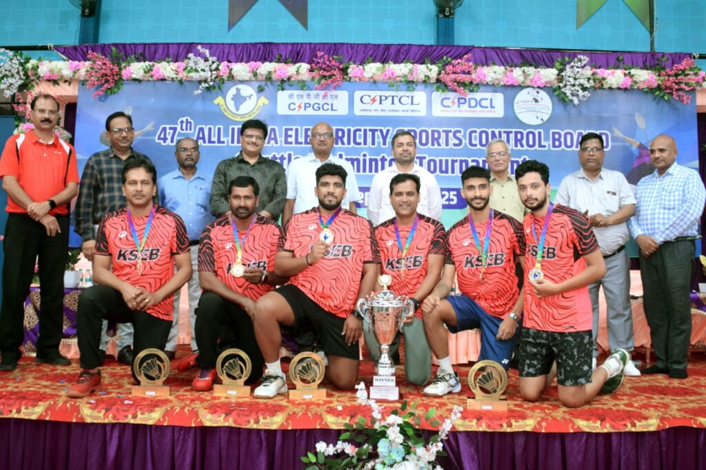 ऑल इंडिया बैडमिंटन टूर्नामेंट में केरल का दबदबा, तीनों इवेंट में बना विजेता,पॉवर कंपनी के अध्यक्ष डॉ. रोहित यादव ने किया पुरस्कृत