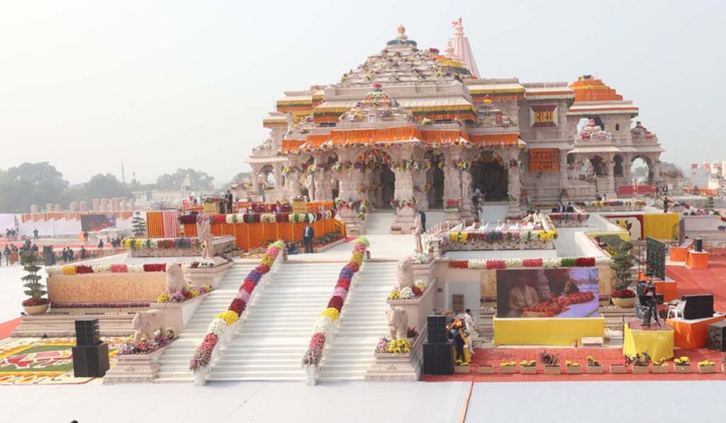 राम मंदिर के शिखर पर पीएम मोदी फहराएंगे 22 फ़ीट लंबा ध्वज