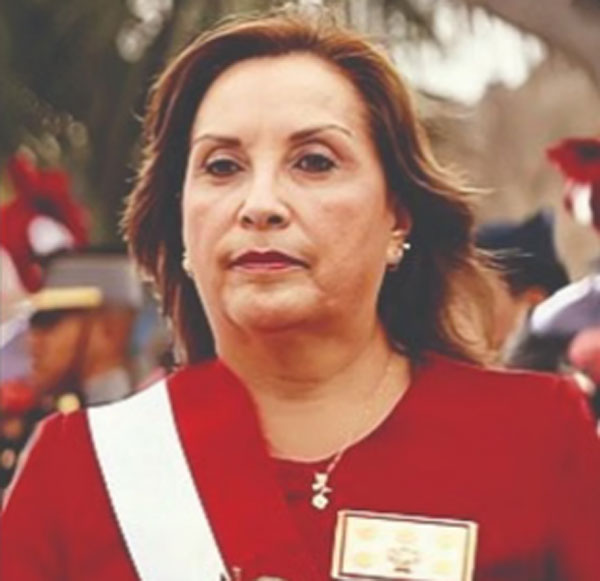 जोस जेरी ने संभाला पदभार ,पेरू में राष्ट्रपति पद से हटाई गई डिना बोलुआर्ते