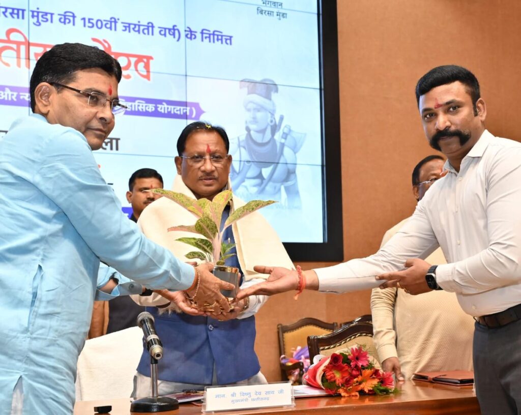 जनजातीय नायकों की विरासत को सहेजना हमारी सामूहिक जिम्मेदारी है — मुख्यमंत्री श्री विष्णु देव साय