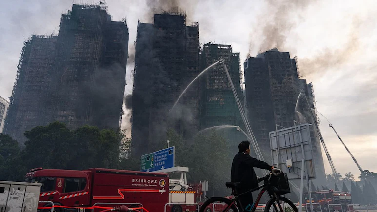 वांग फुक कोर्ट परिसर में लगी भीषण आग में मृतकों की संख्या बढ़कर 128 हो गई