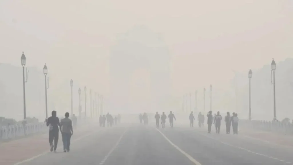 दिल्ली में जहर हुई हवा! AQI 400 के पार, ग्रैप -3 की पाबंदियों को सख्ती से लागू करने के निर्देश……