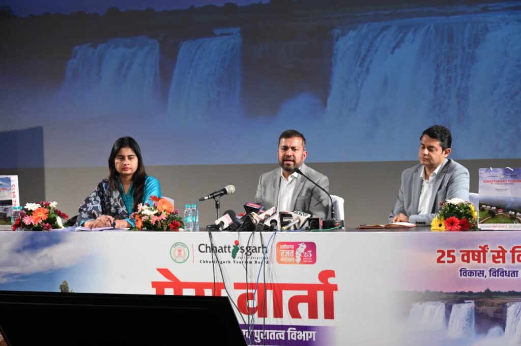 पर्यटन बना छत्तीसगढ़ का आर्थिक इंजन, संस्कृति बनी पहचान, पुरातत्त्व बना गौरव दो वर्षों की उपलब्धियों ने बदली तस्वीर