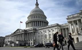 अमेरिकी संसद में आंशिक शटडाउन, फंडिंग बिल को नहीं मिली मंजूरी