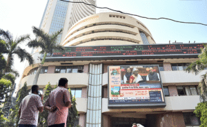 आईटी सेक्टर की कंपनी में दिखी गिरावट, Infosys, Wipro और Tech Mahindra के शेयर लाल निशान पर, जानिए 1 हफ्ते का रिटर्न