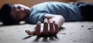 12वीं के छात्र ने ट्रेन के आगे कूदकर दी जान