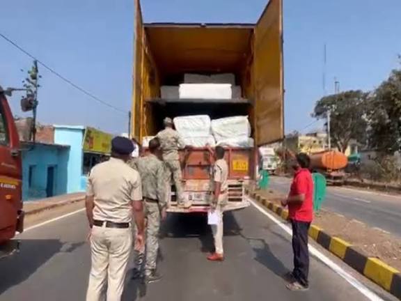 कबीरधाम पुलिस की बड़ी कार्यवाही 5 करोड़ रुपये का गांजा जप्त…