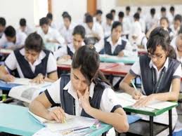CBSE का अहम फैसला -मिडिल ईस्ट में क्लास 10 और 12 की बोर्ड परीक्षाएं पोस्टपोन…