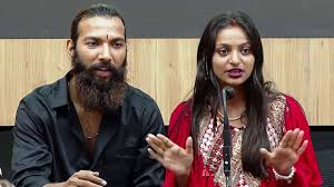 मोनालिसा की मुस्लिम युवक से शादी को बताया ‘लव जिहाद’, CM से होगी शिकायत