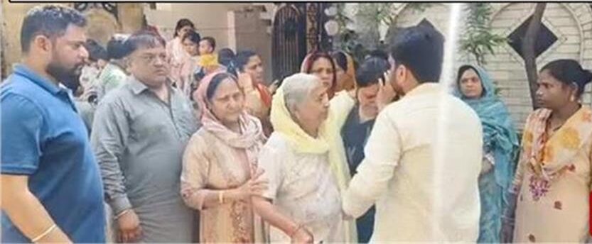 8 लोगों के घर पहुंचे शव, हर आंख नम, शहर बंद