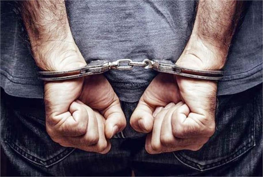 घरेलू विवाद पर पत्नी की हत्या, पति गिरफ्तार