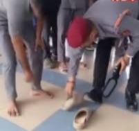 भिलाई : JEE की परीक्षा में चप्पल में छुपा कर लाया मोबाइल…