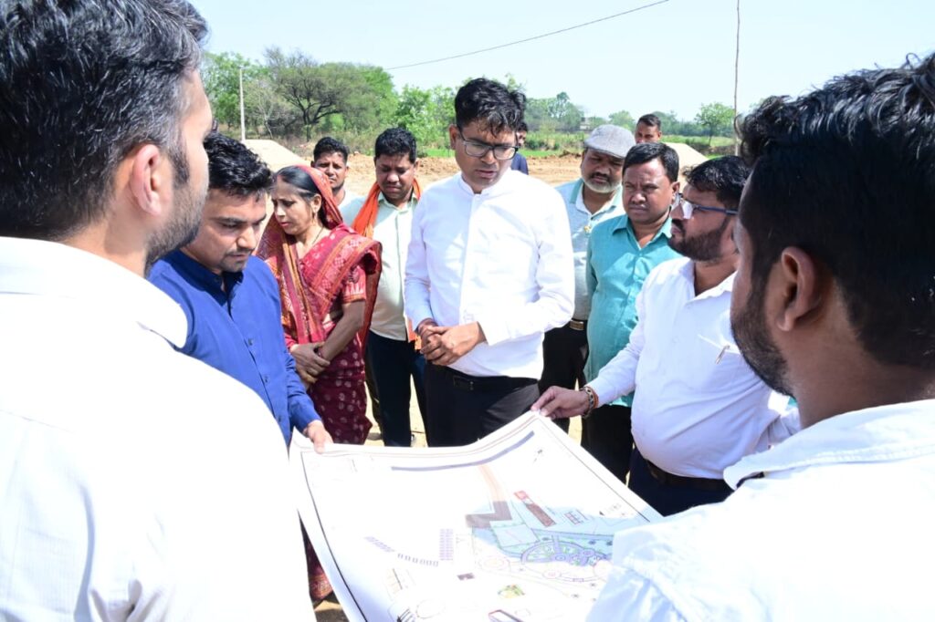 करोड़ों की लागत से बदल रहा पुसौर का स्वरूप-वित्त मंत्री श्री चौधरी