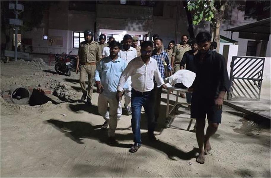 गेहूं पिसवाकर लौट रहे बुजुर्ग किसान की बेरहमी से हत्या… ग्राम प्रधान पर लगा आरोप