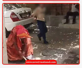 जोधपुर में महिला ने कुत्ते को बेरहमी से पीटा, वीडियो वायरल, थाने पहुंचा मामला