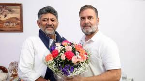 डीके शिवकुमार बने कर्नाटक के नए मुख्यमंत्री, अन्य नेताओं ने ली मंत्री पद की शपथ