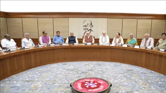 संसद में हंगामे के बीच मोदी कैबिनेट की बैठक में कई अहम फैसले