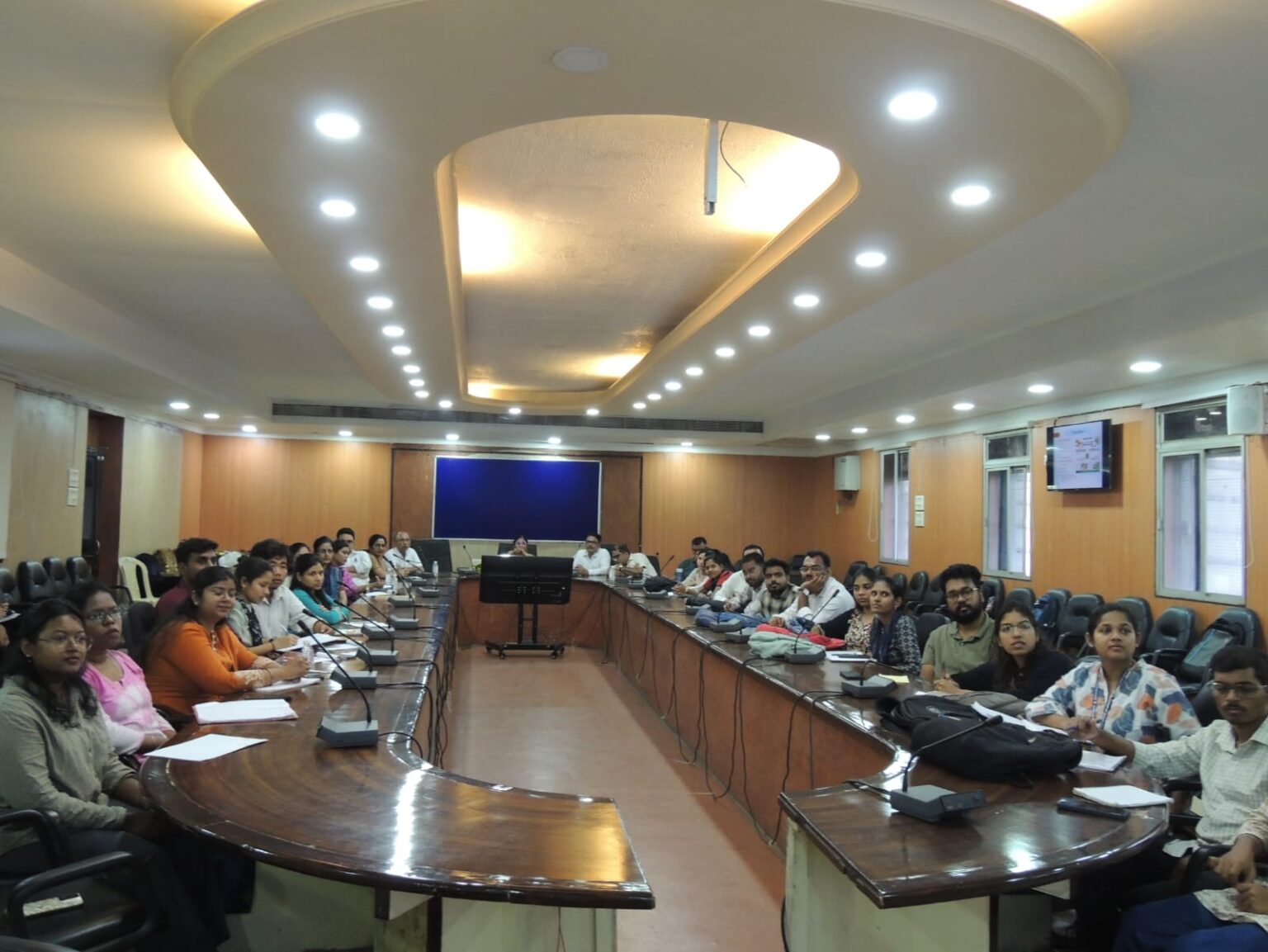 कृषि महाविद्यालय, रायपुर में व्याख्यानमाला में उद्यानिकी एवं पुष्पकृषि के उभरते रुझानों पर हुआ विमर्श