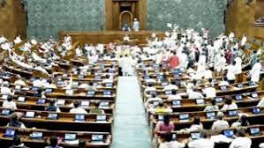विपक्ष के हंगामे के बाद दोनों सदनों की कार्यवाही कल तक के लिए स्थगित