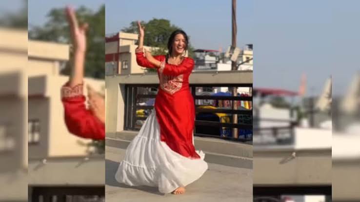 ‘काले रंग दा परांदा’ पर लड़की का जबरदस्त एक्सप्रेशंस, धमाकेदार डांस