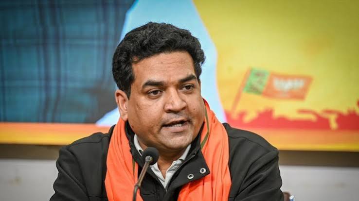 “यह सिर्फ शुरुआत, बाकी आरोपियों पर भी हो कार्रवाई”, अंकित शर्मा केस में ताहिर हुसैन की सजा पर बोले कपिल मिश्रा