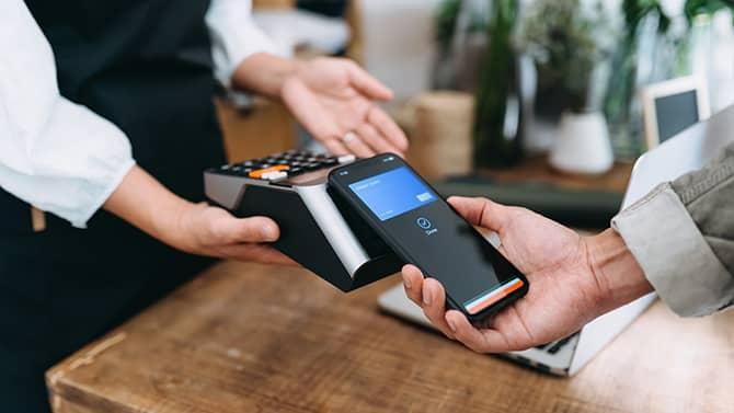 इस्तेमाल करते हैं Digital Wallet, जानें खतरे