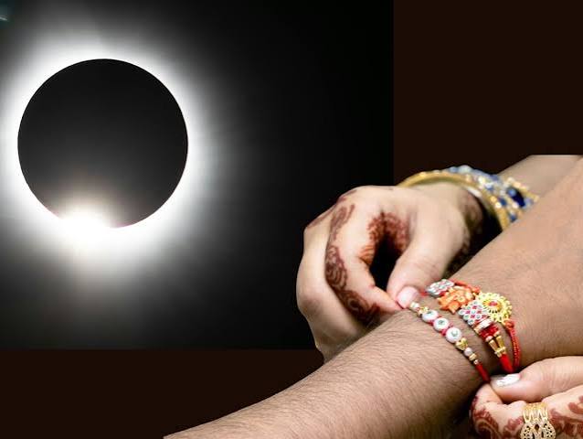 सूर्य ग्रहण के बाद अब रक्षाबंधन पर लगने जा रहा चंद्र ग्रहण! किन देशों में दिखेगा नजारा…