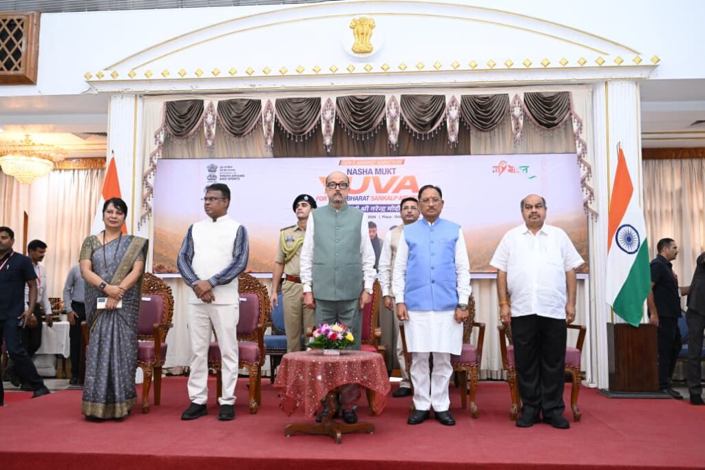 राज्यपाल श्री रमेन डेका और मुख्यमंत्री श्री विष्णु देव साय की उपस्थिति में लोक भवन से ‘नशा मुक्त युवा विकसित भारत संकल्प अभियान’ का शुभारंभ