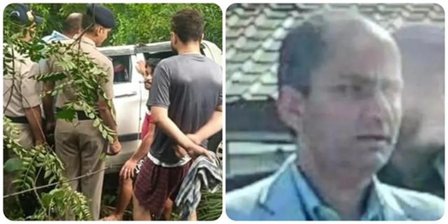 ड्यूटी से लौटते वक्त खाई में गिरी पटवारी की कार…मौत