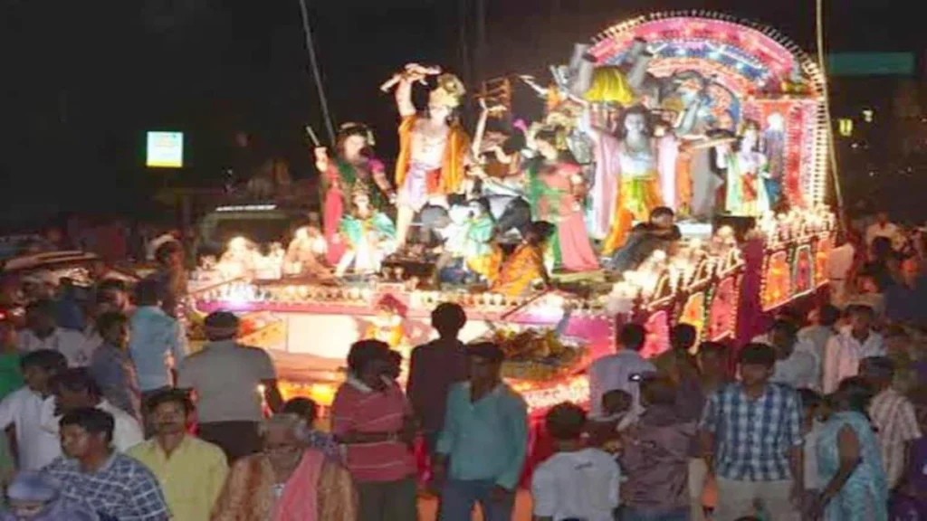 रायपुर में आज निकलेगी गणेश झांकी:सुरक्षा में पुलिसकर्मी रहेंगे तैनात, शराब दुकानें बंद रखने का आदेश जारी…